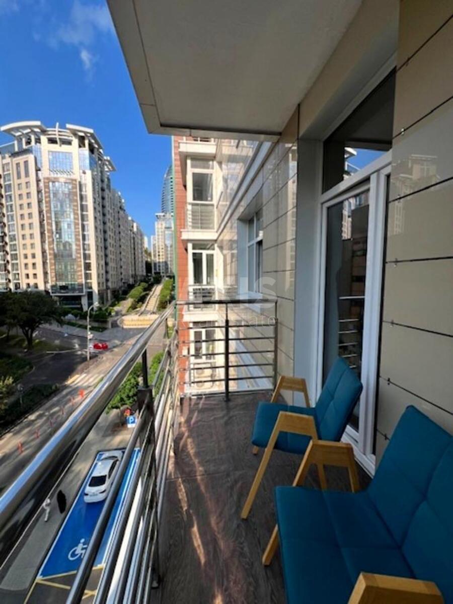 Office vul. Filatova Akademika 2/1, 102m263411