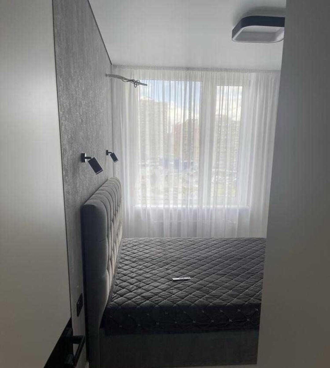 3k apartment nab. Dniprovs'ka 18627023