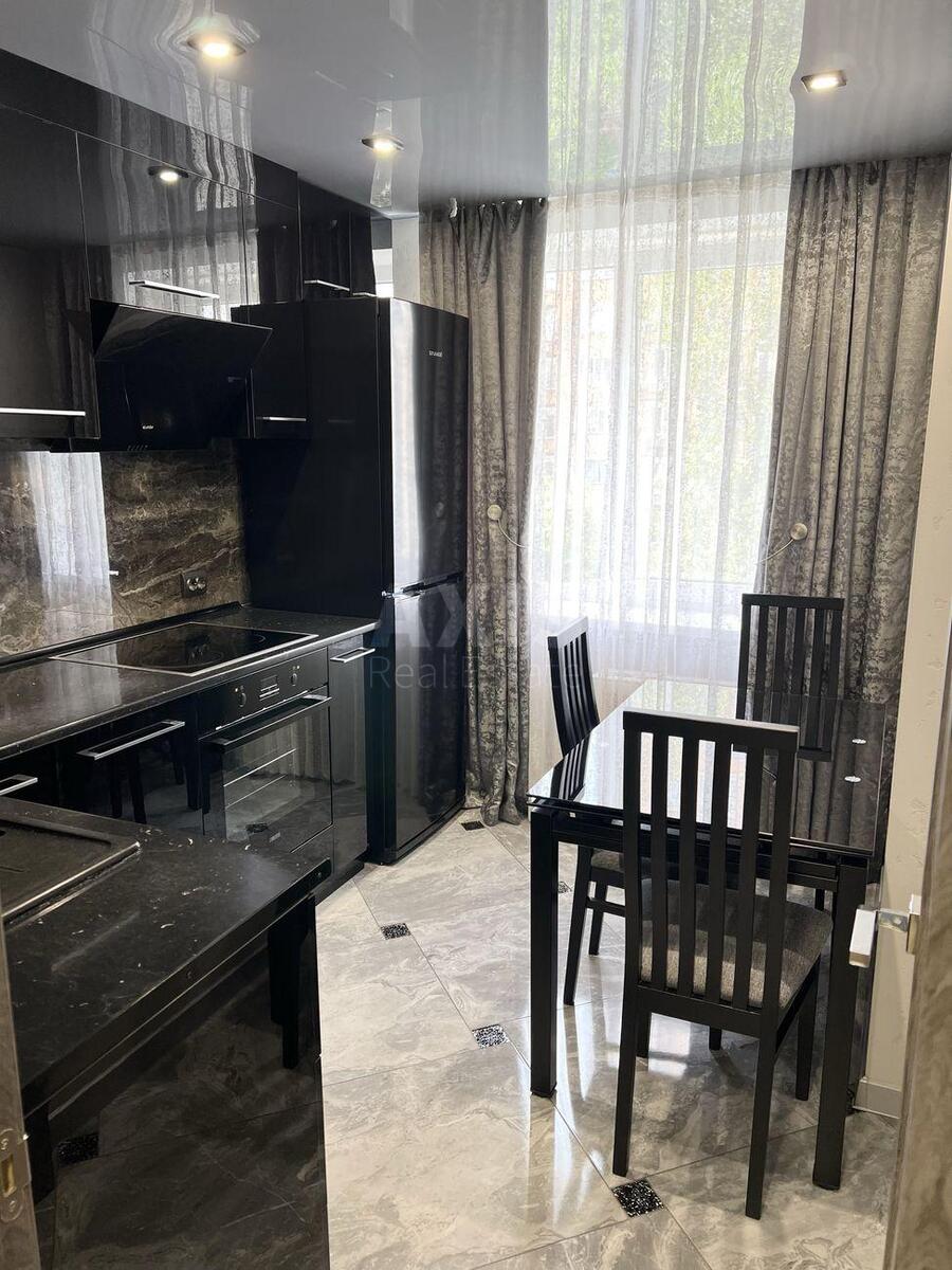 1к квартира ул. Златоустовская 460