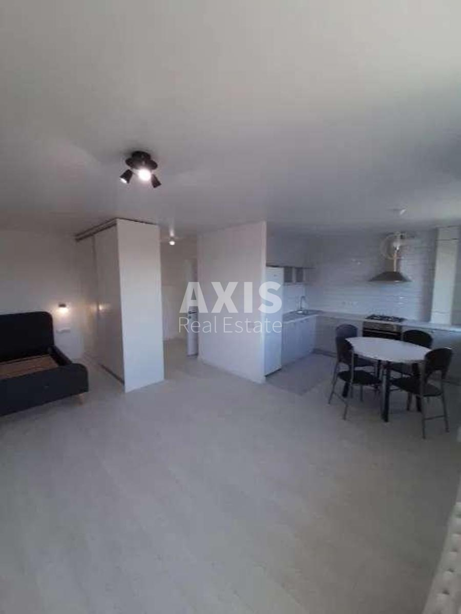 1k apartment vul. Malynovs'kogo Marshala 110