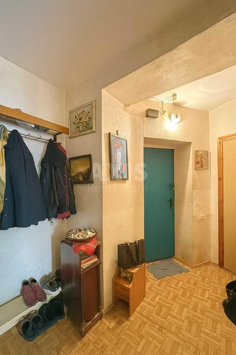 3к квартира ул. Вишняковская 9628996