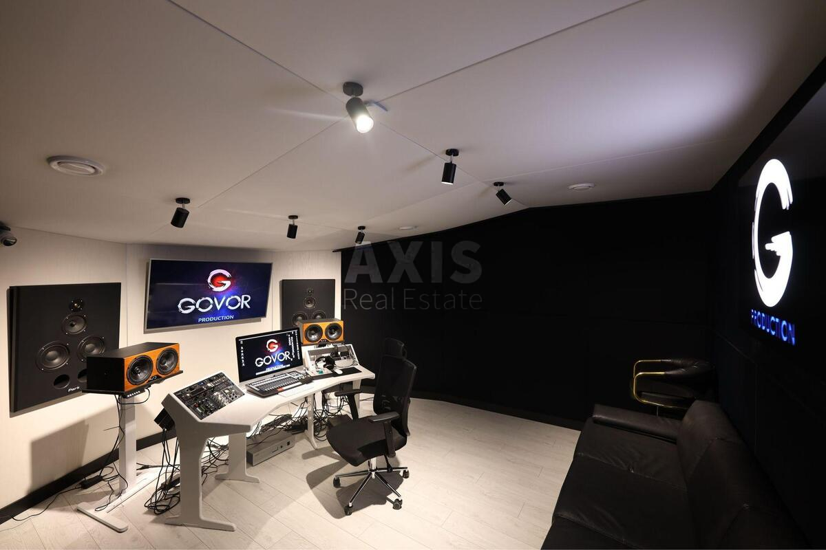 Trade object vul. Pyrogovs'kogo Oleksandra 4, 270m2604690