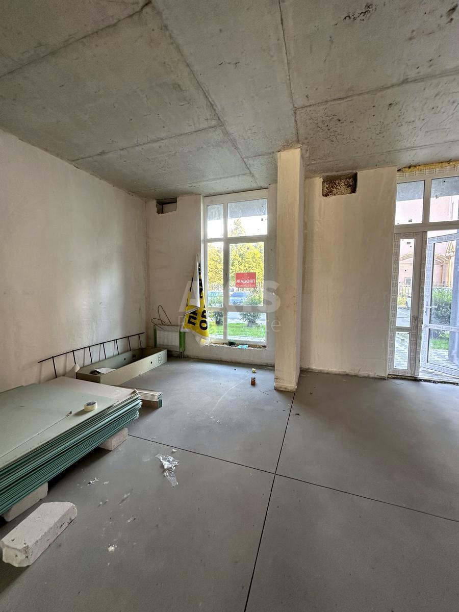 Service object vul. Zabolotnogo Akademika 148В, 77m2632341