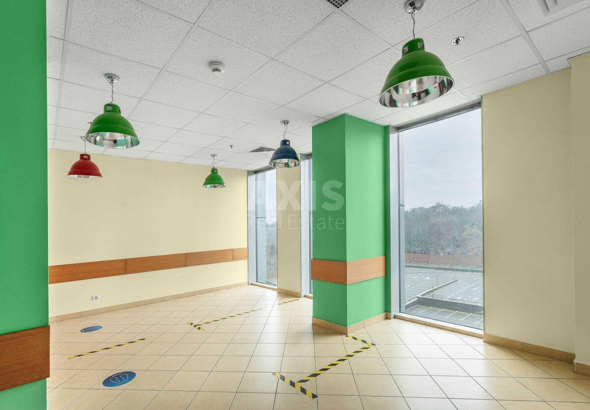 Office vul. Amosova Mykoly 12, 470m23
