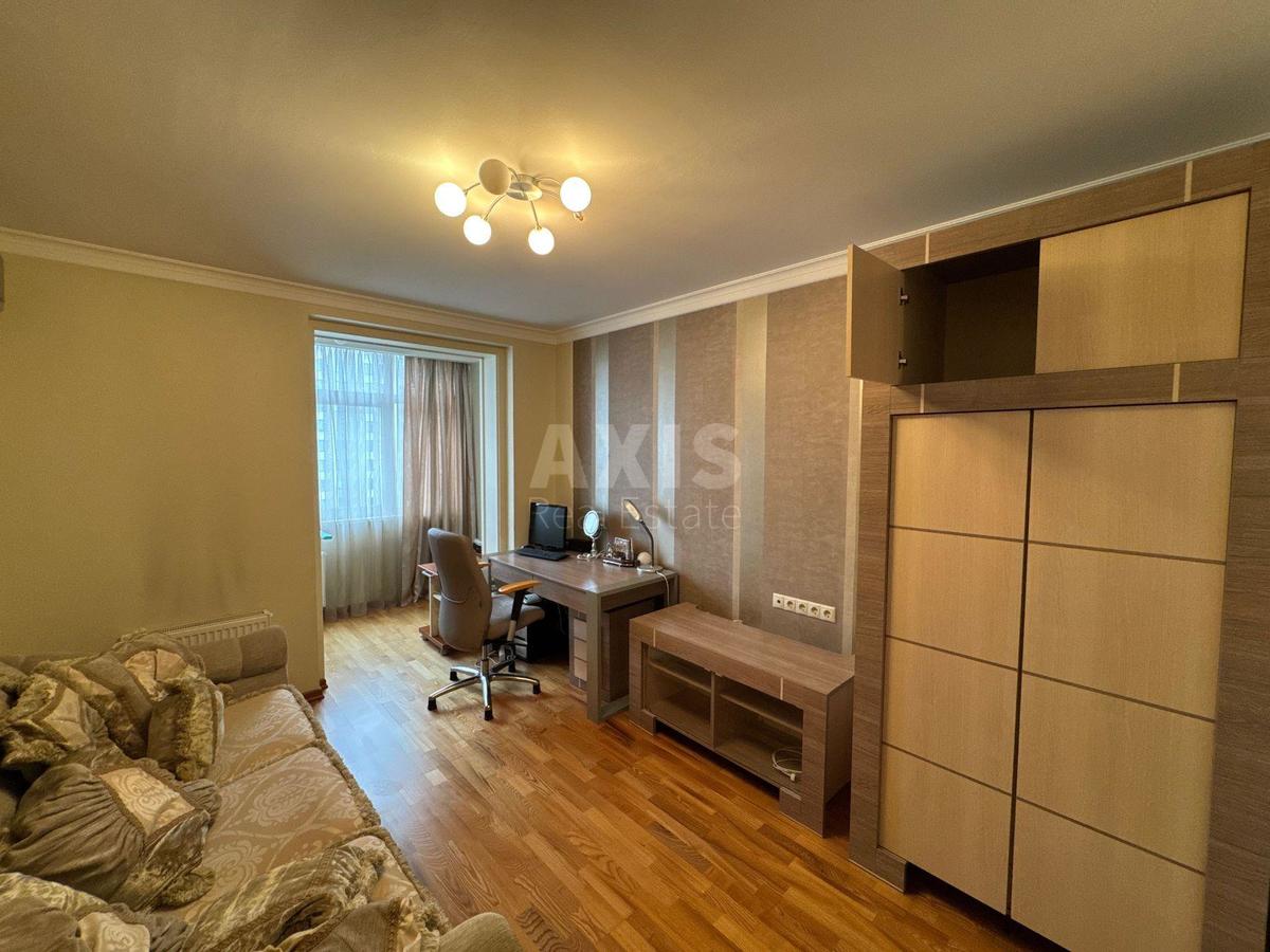 2к квартира ул. Юлии Здановской 60/50