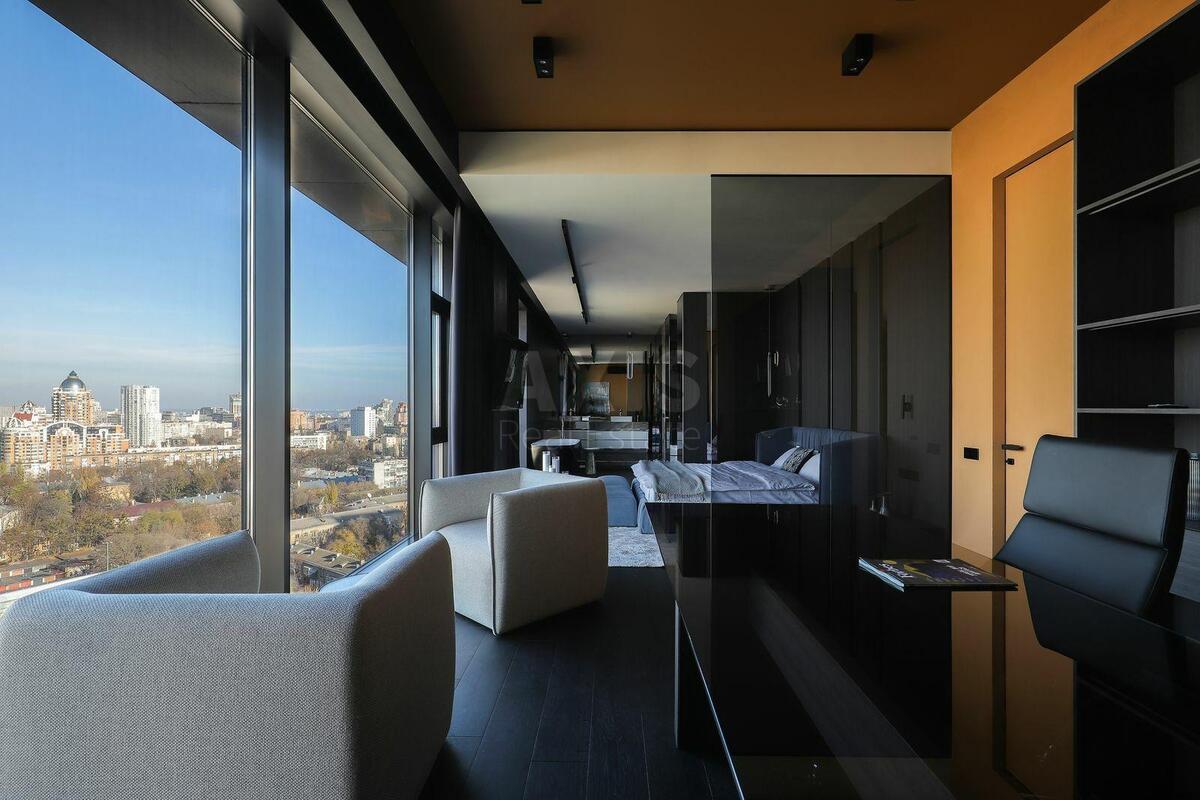 4k apartment prov. Laboratornyj 74