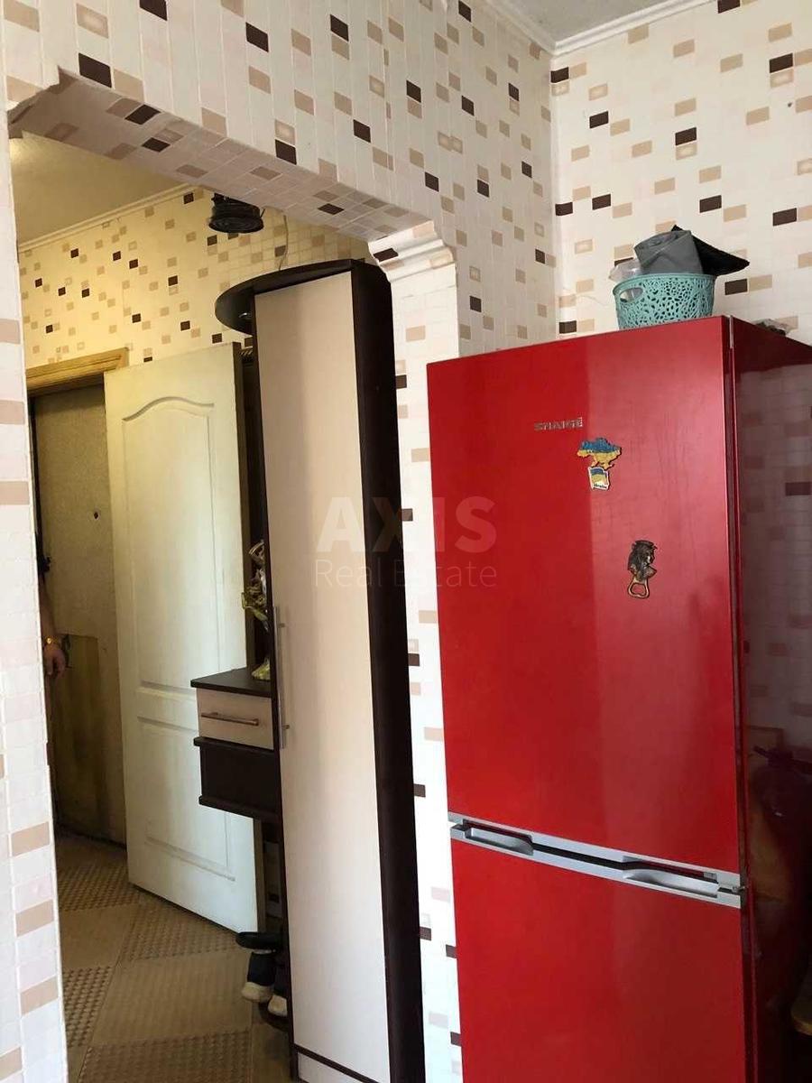 2k apartment vul. Bal'zaka Onore de 20А1