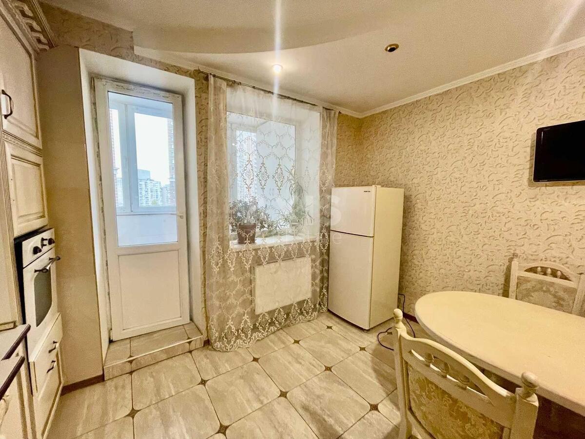 3k apartment vul. Golosii'vs'ka 13597088