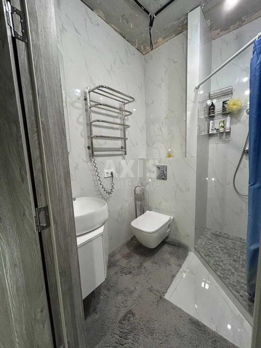 3k apartment vul. Liskivs'ka 3111