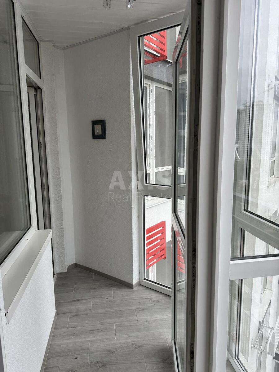 1k apartment vul. Kanal'na 8Г599876