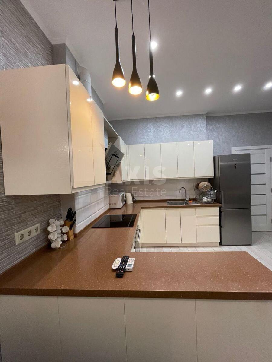 1k apartment vul. Truskavec'ka 4Б600591