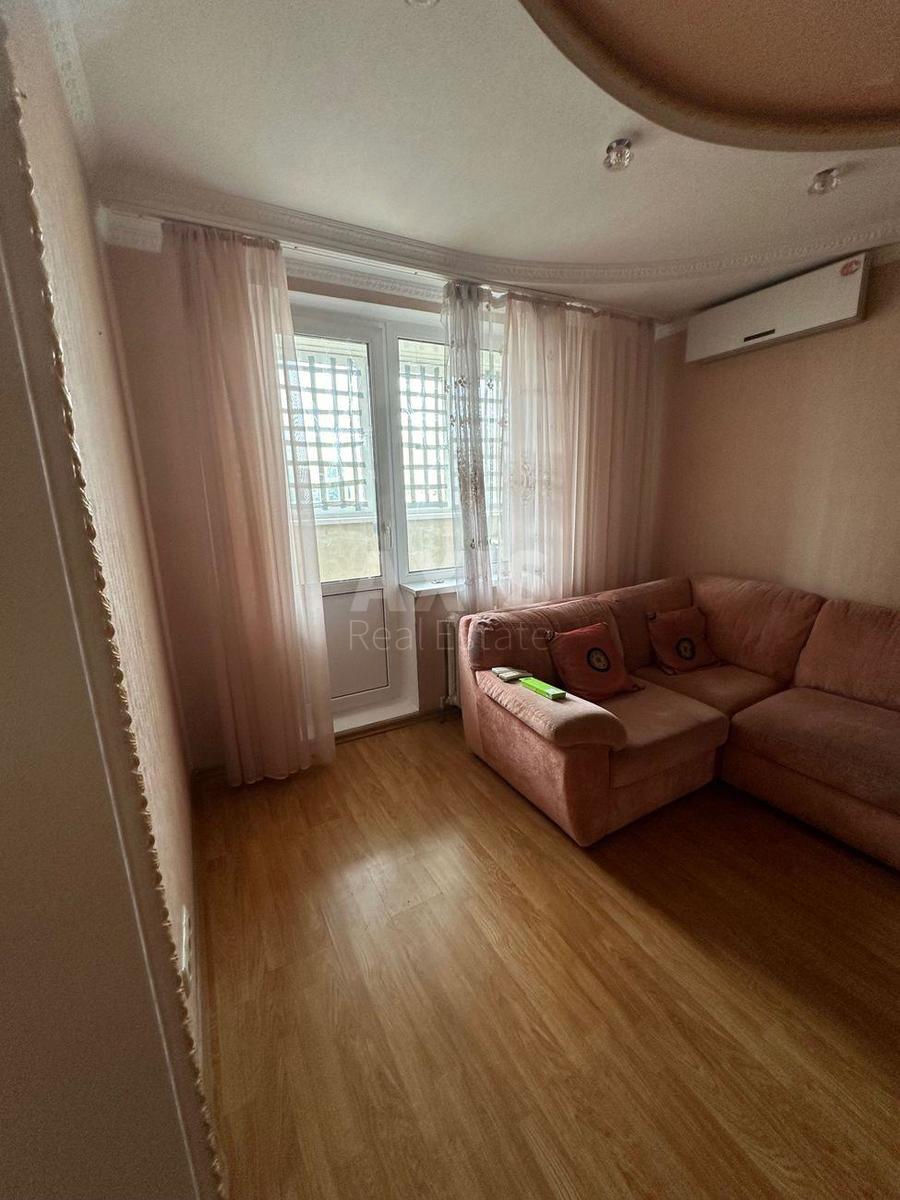 3k apartment vul. Jablons'koi' Tetjany 66