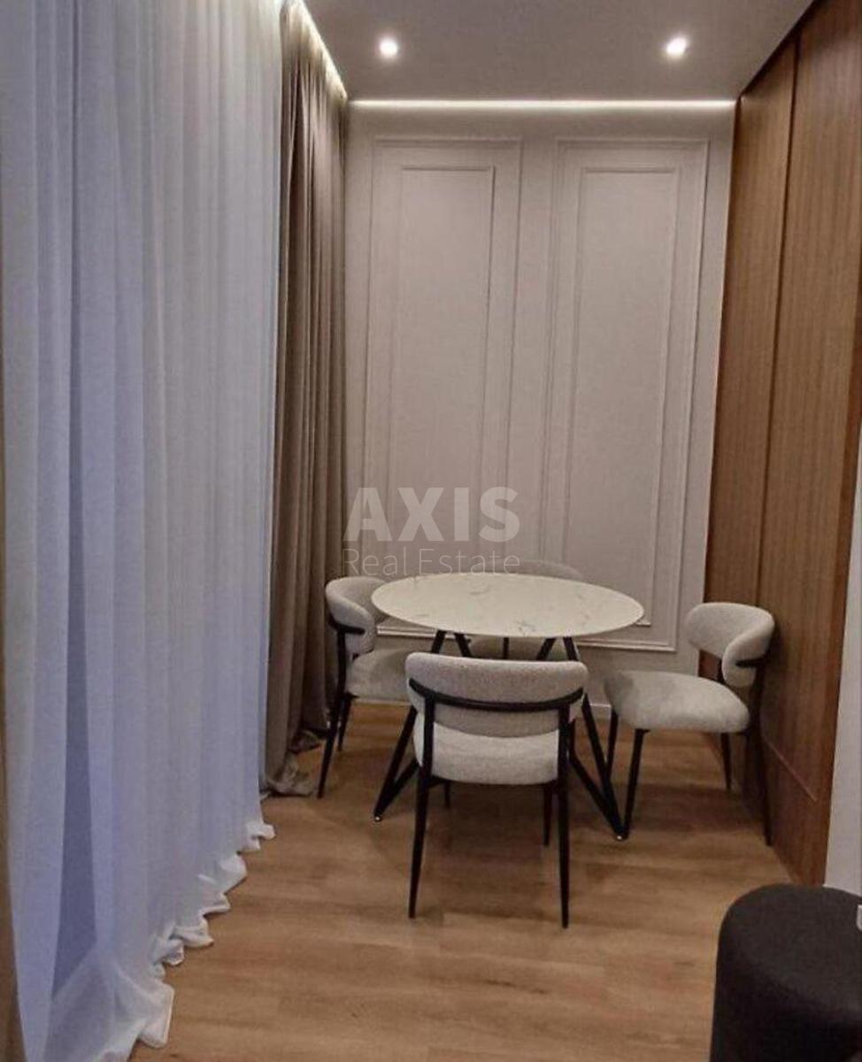 2k apartment vul. Dragomyrova Myhajla 14Б1