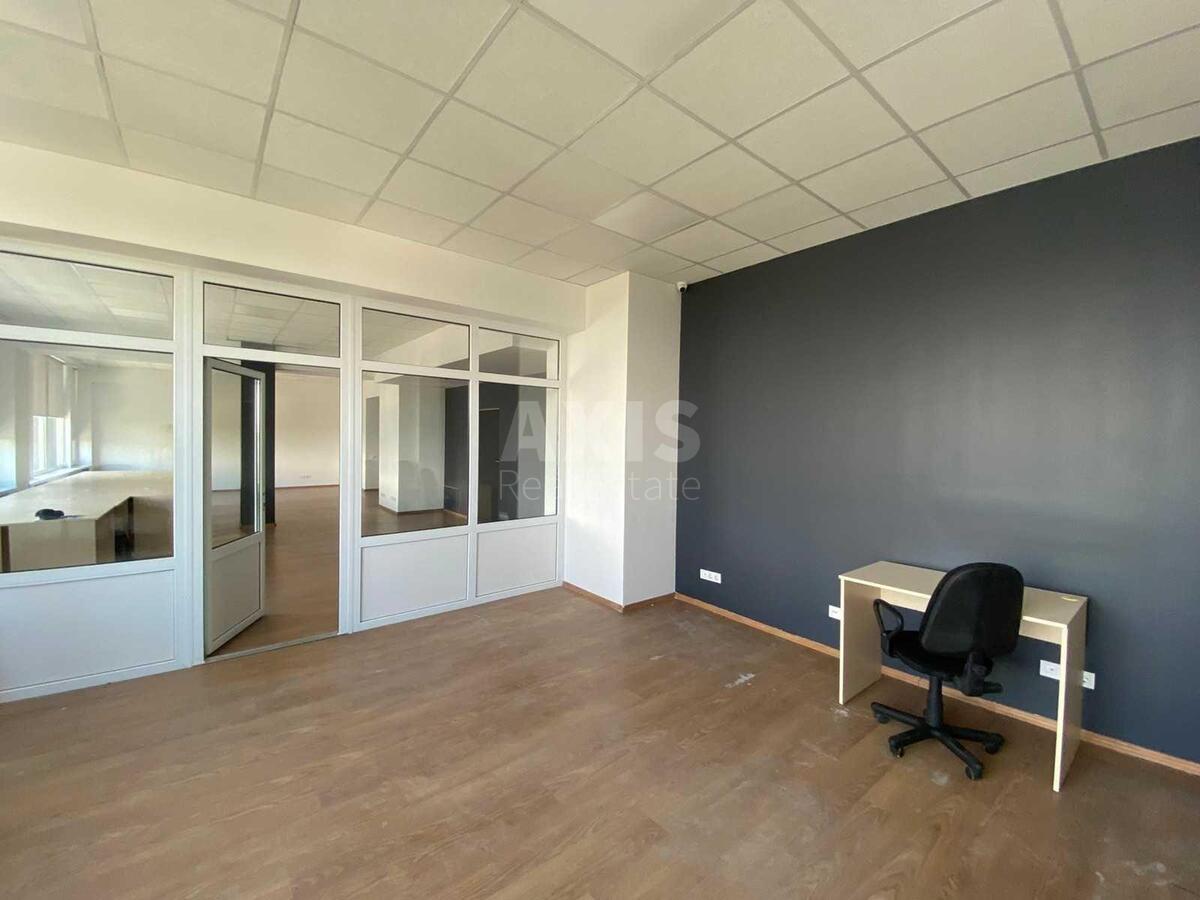 Офис ул. Сверстюка Евгения 11, корп. б, 103м2602300