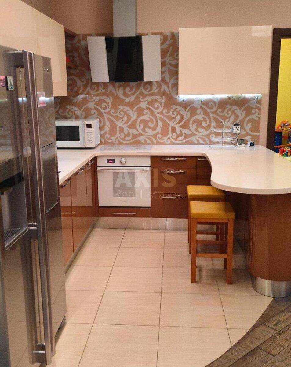 3k apartment vul. Staronavodnyc'ka 6Б614981