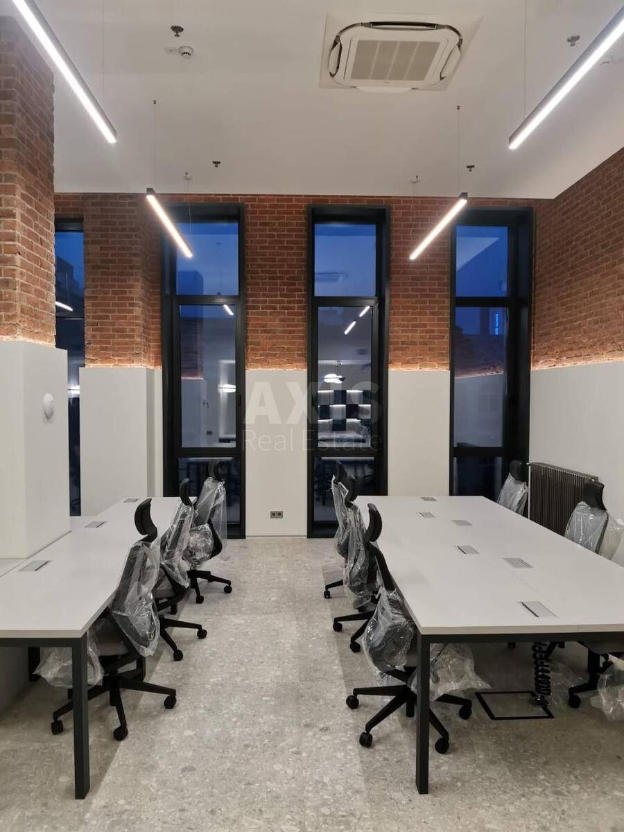 Office vul. Antonovycha 44, 150m2569024