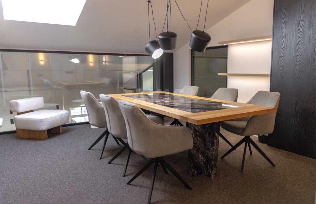 Office vul. Panasa Myrnogo 8, 170m24