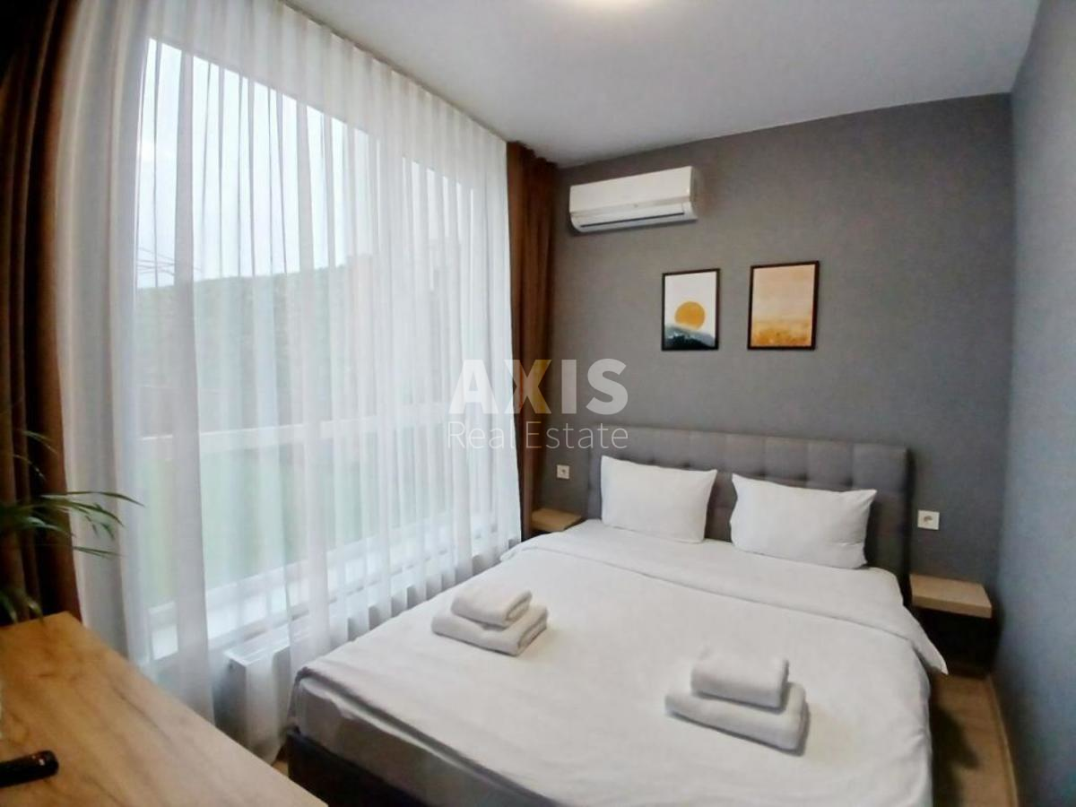 2k apartment vul. Syrec'ko-Sadova 12