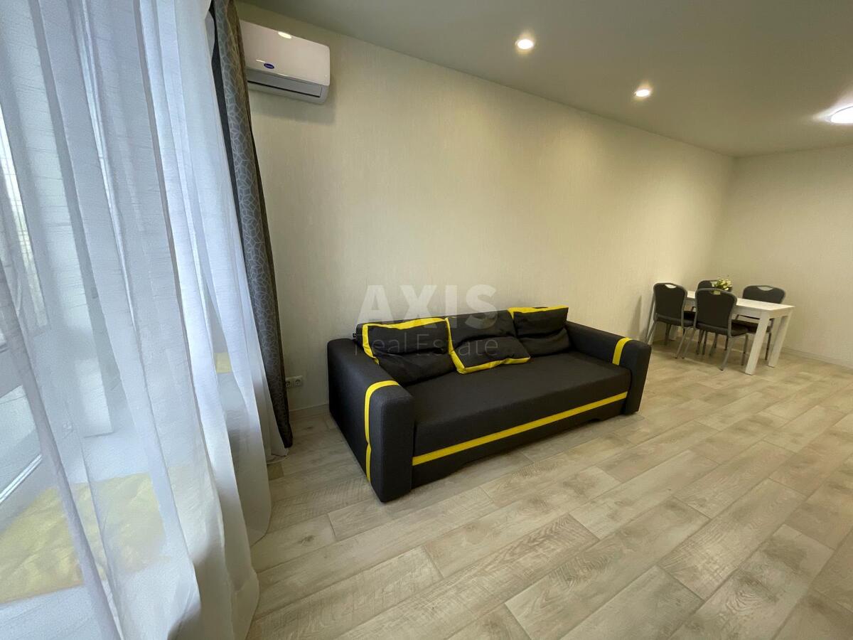 2k apartment vul. Zarichna 16610207