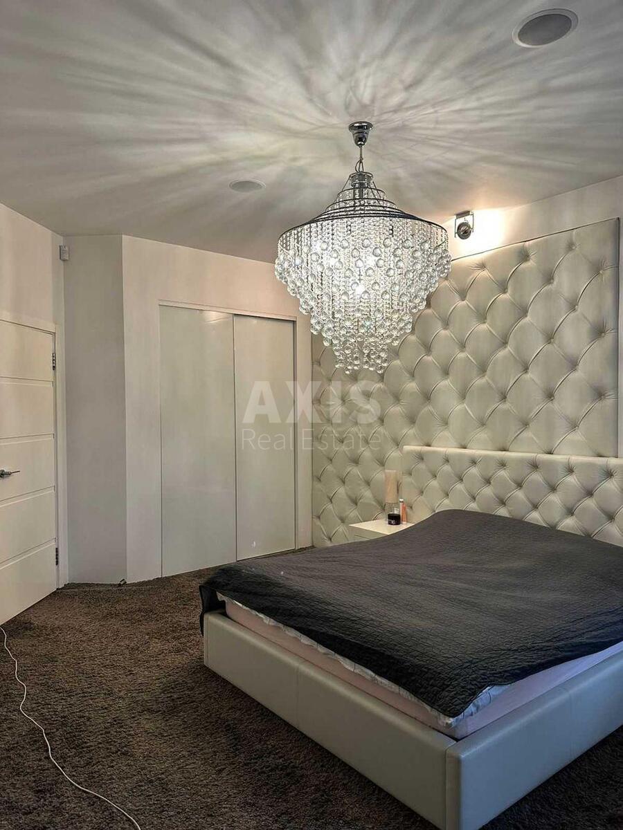 3k apartment vul. Vasylya Tyutyunnyka 37/16121510