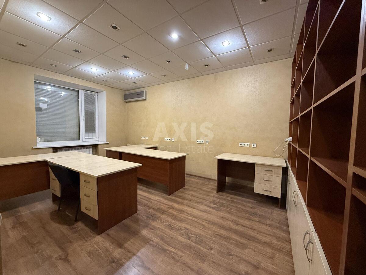 Office bul. Druzhby Narodiv 21, 90m2571051