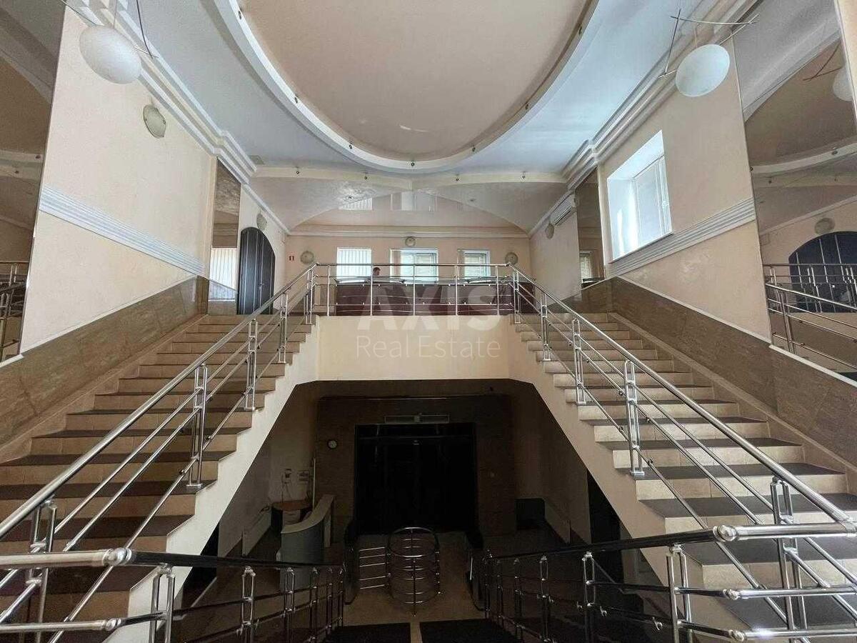 Office vul. Horyva 55Б, 850m2568981