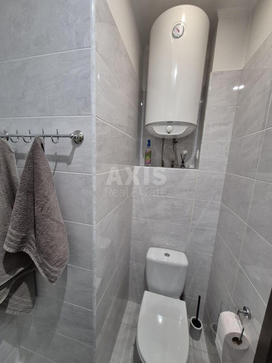 1k apartment pr-t Sobornosti 146135312