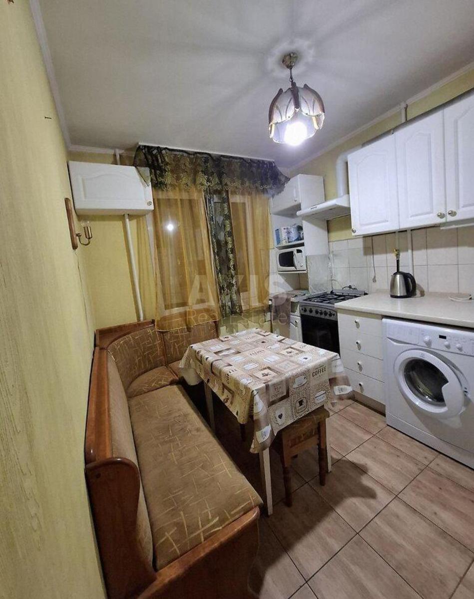 2k apartment vul. Mashynobudivna 39