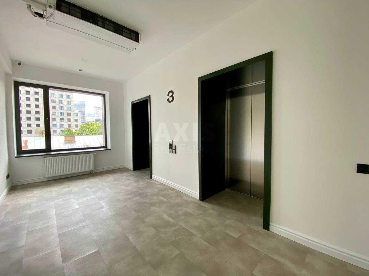 Office vul. Saksagans'kogo 53/80, 487m27