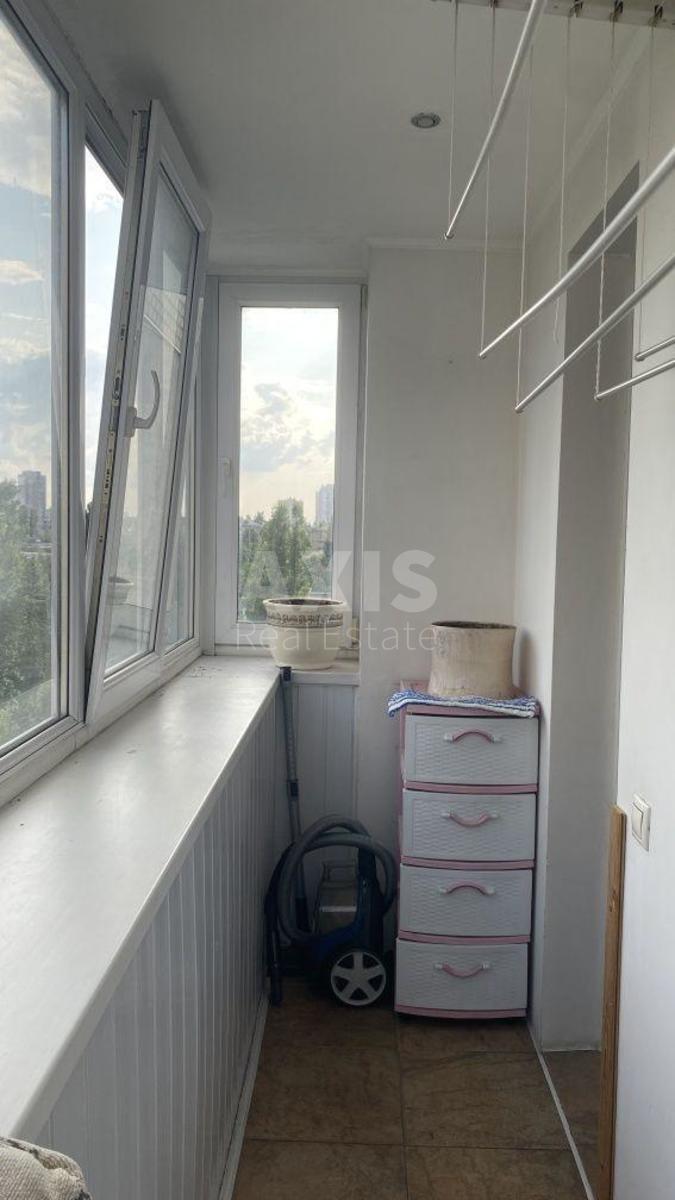 2k apartment vul. Jerevans'ka 28А5