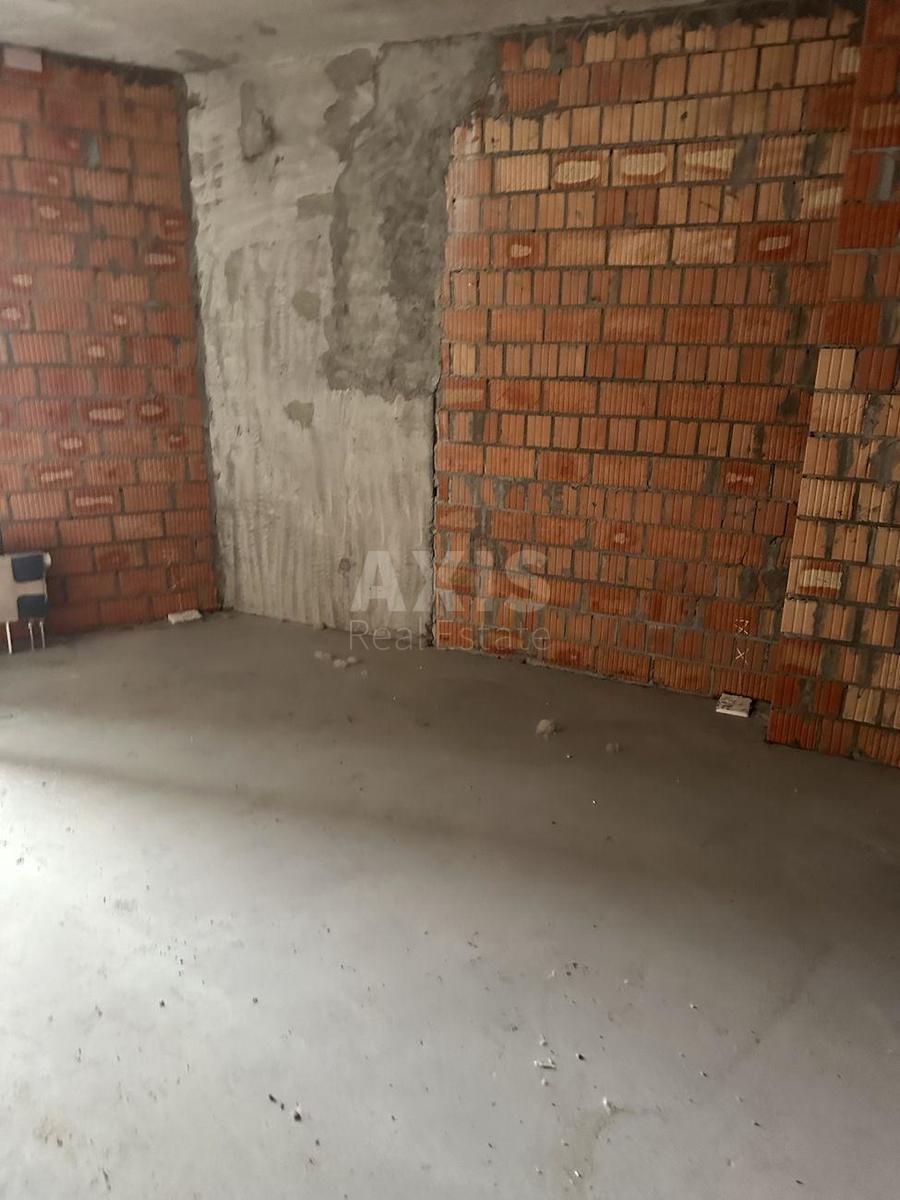 2k apartment vul. Zarichna 11
