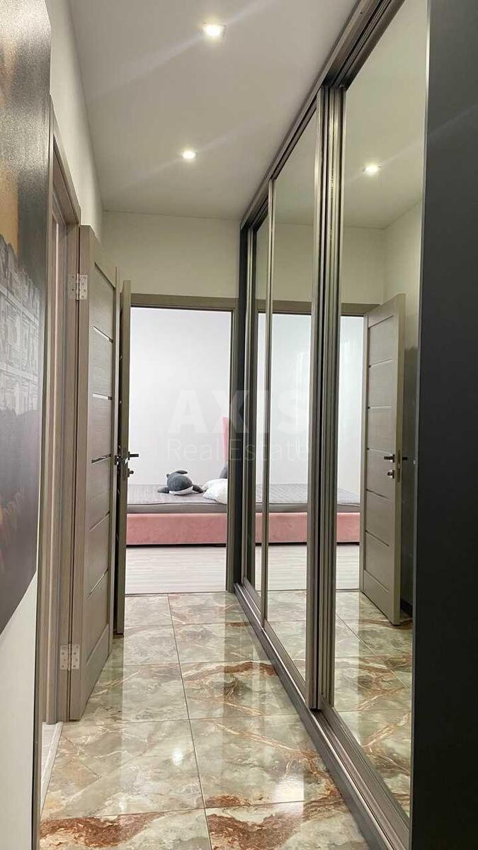 2k apartment vul. Zhuravlyna 44