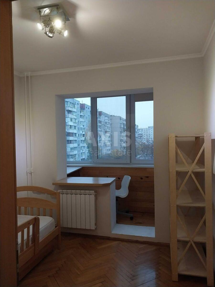 3к квартира ул. Зои Гайдай 25