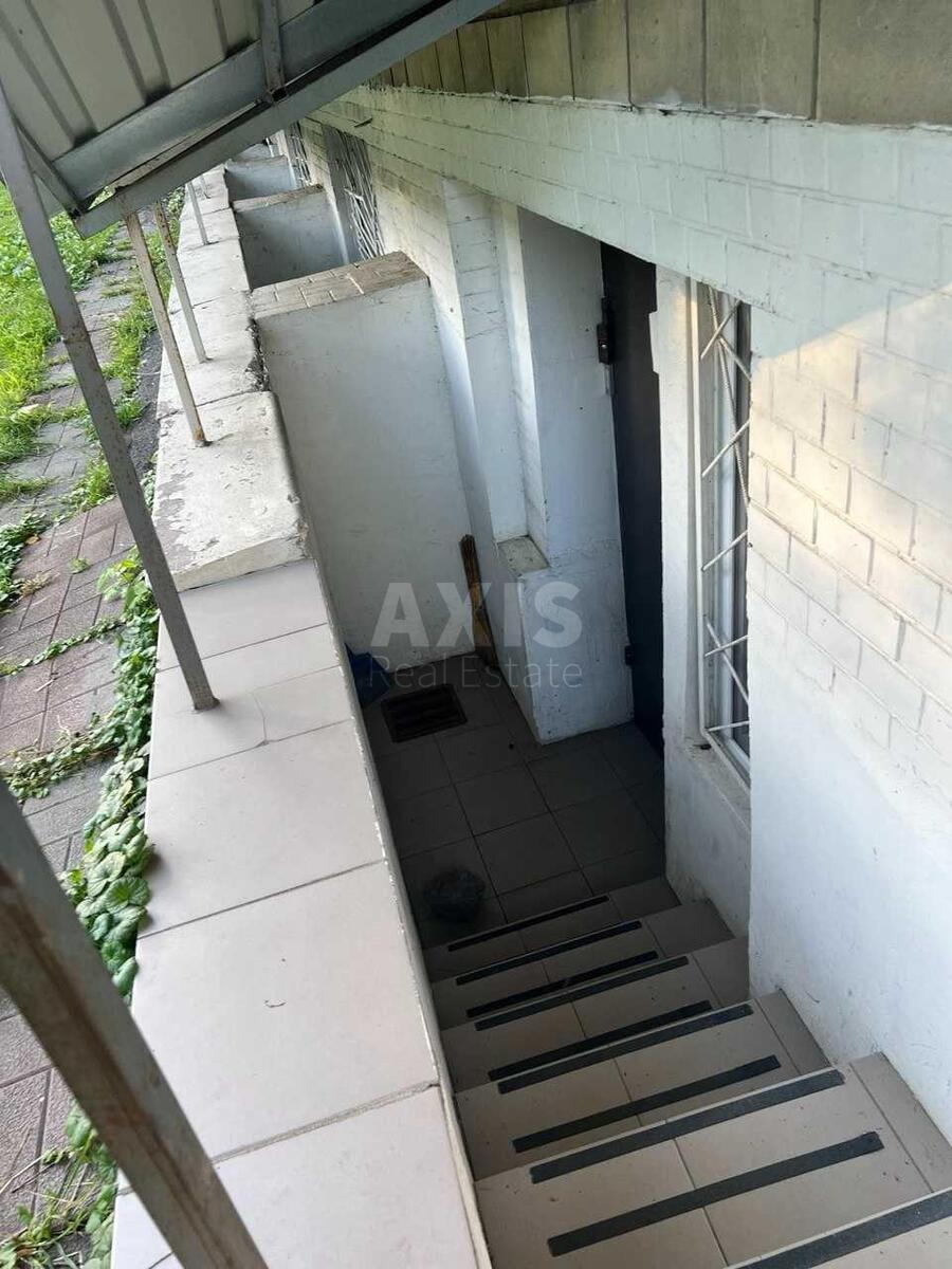 Office vul. Kyrylivs'ka 116А, 60m26048811