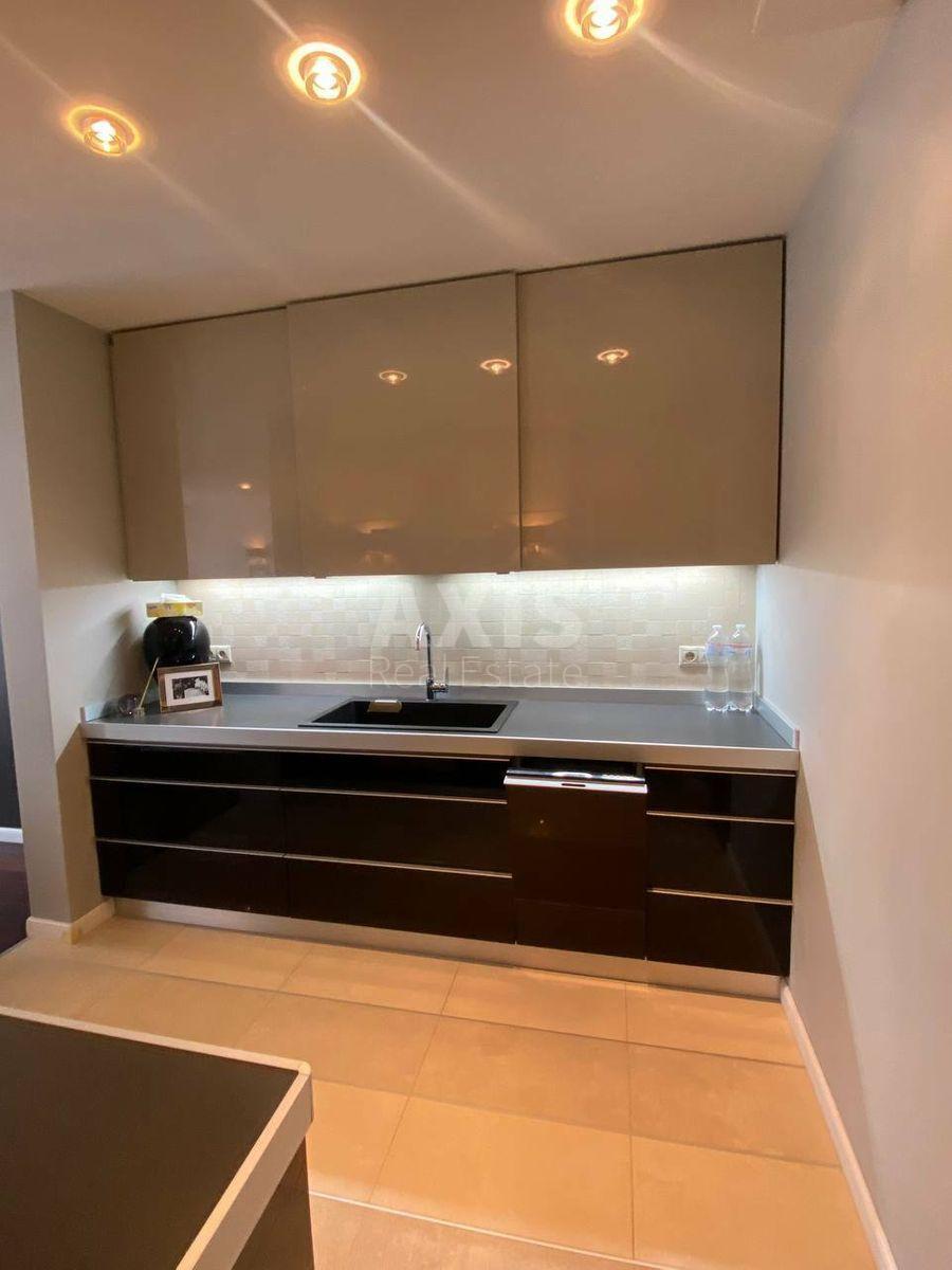 1k apartment vul. Verhovynna 353
