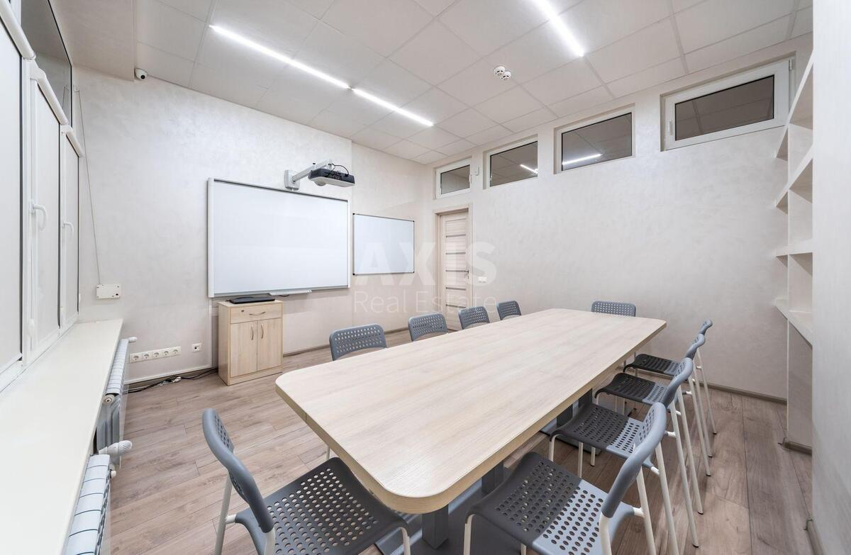 Office vul. Radomyshl's'ka 2Г, 148m2510580