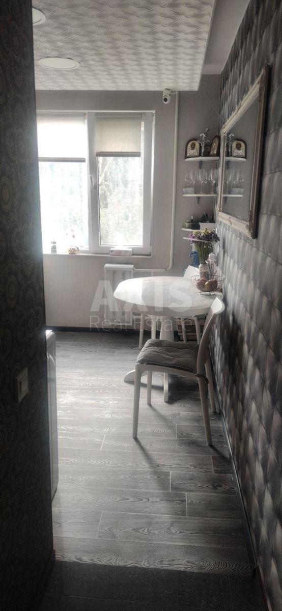 1k apartment bul. Vernads'kogo Akademika 73А3