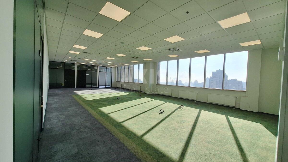 Office vul. Moskovs'ka 32/2, 1373m25
