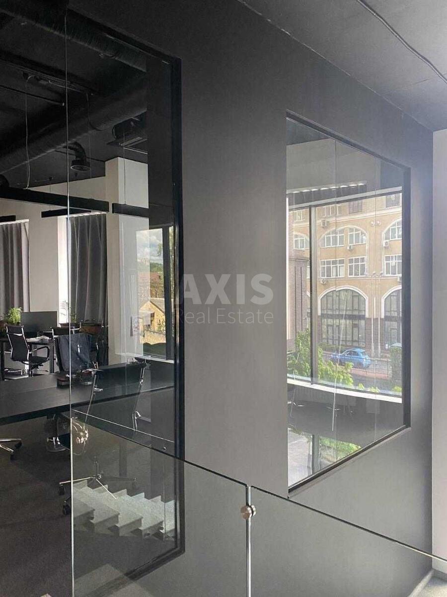 Офис ул. Антоновича 74, 680м25985113