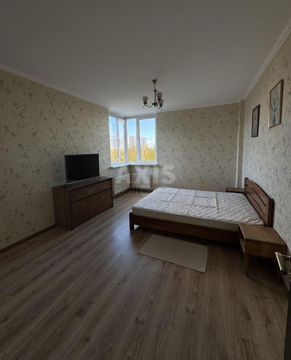 3к квартира ул. Михаила Максимовича 3Г2