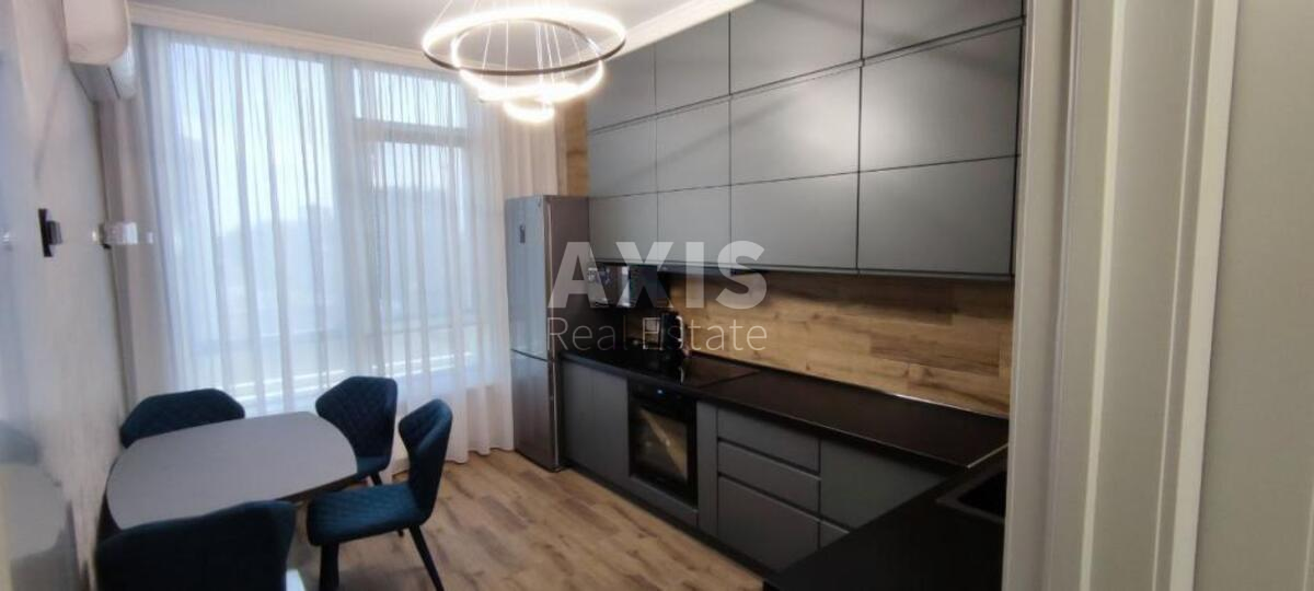 1k apartment vul. Zhyljans'ka 685