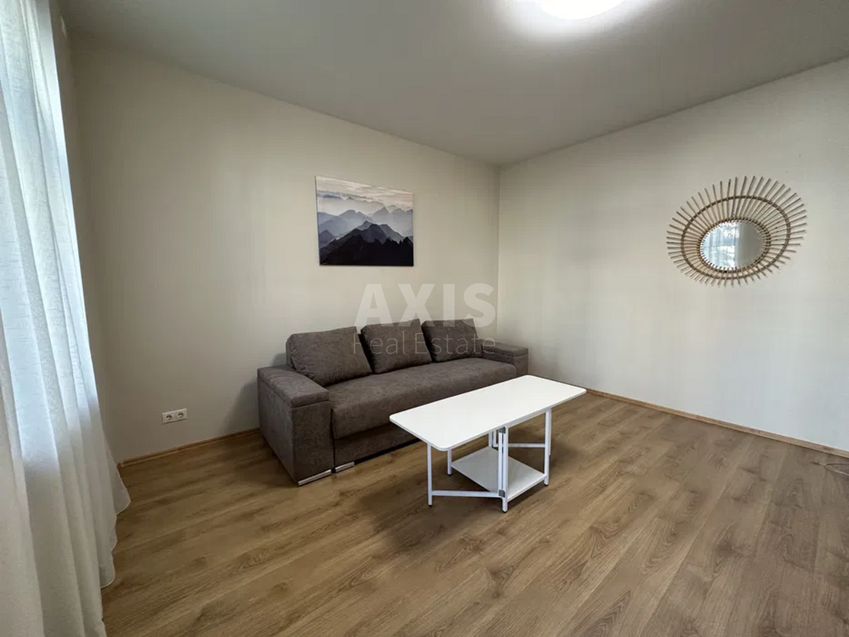 2k apartment vul. Pyrogova 20