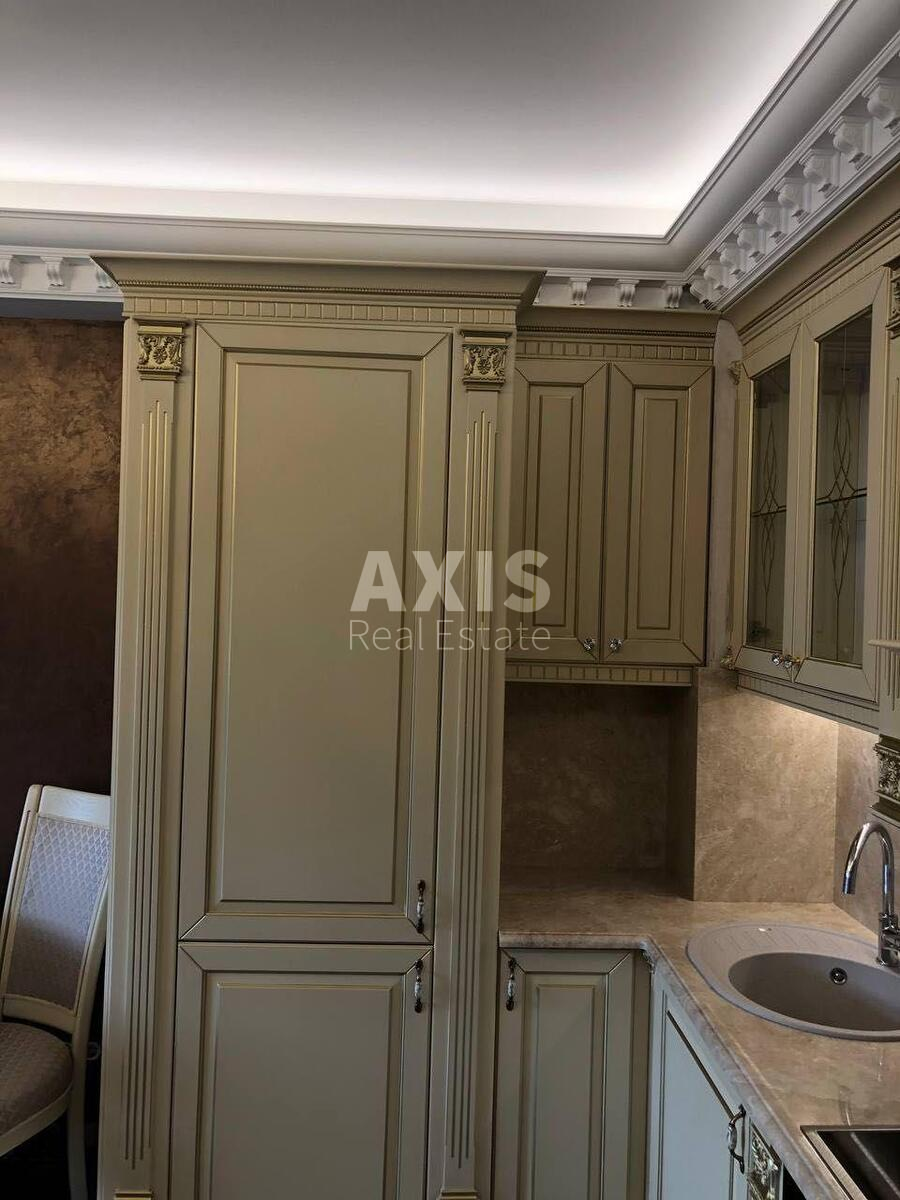 2k apartment vul. Myhajla Maksymovycha 249