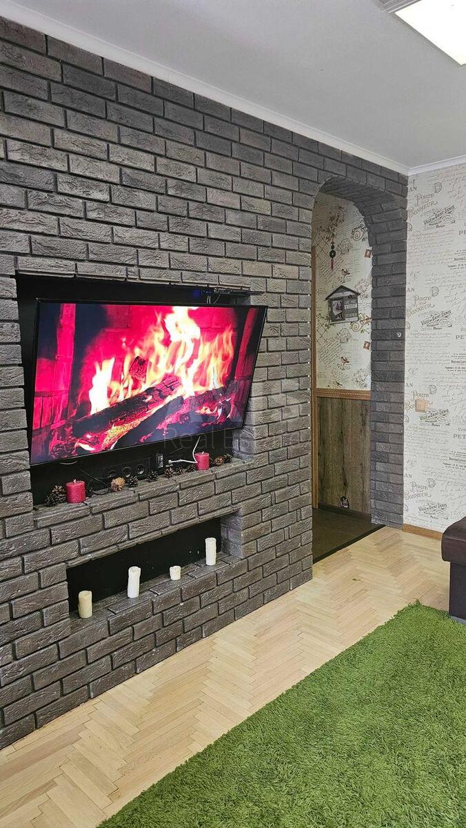 3k apartment vul. Mukachivs'ka 5А6