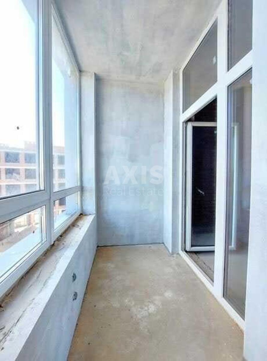 1k apartment vul. Sverstjuka Jevgena 546