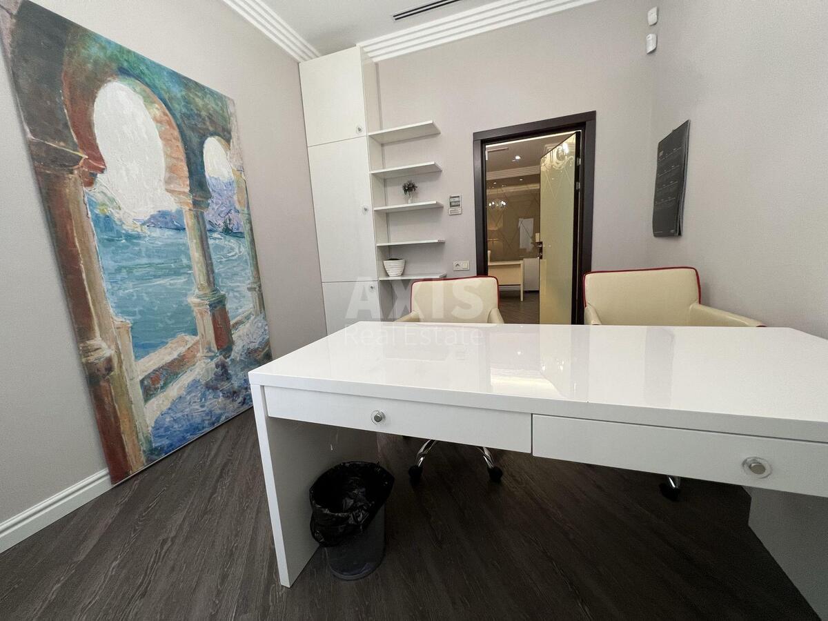 Офис ул. Евгения Коновальца 44Б, 245м2572273