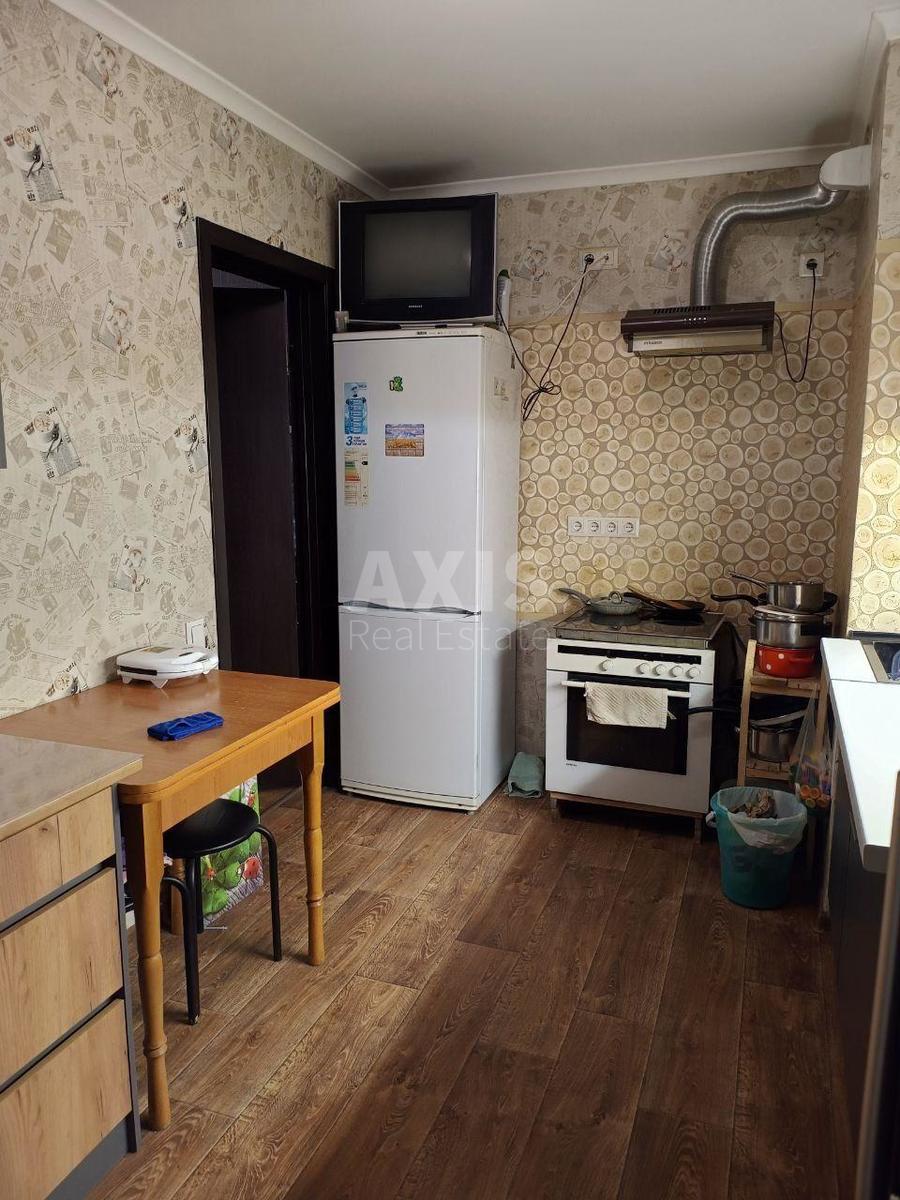 3k apartment vul. Korol'ova Akademika 2А0