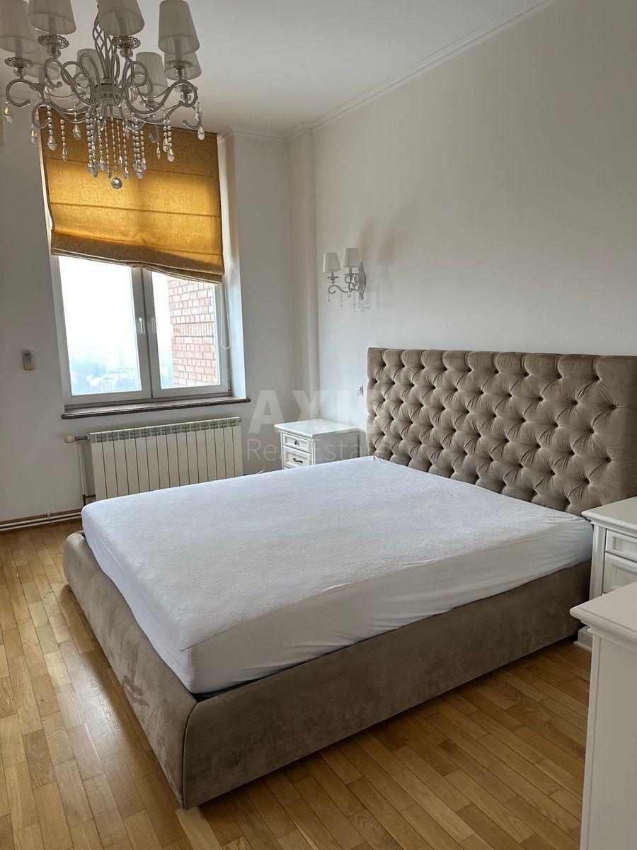 3k apartment uzv. Klovs'kyj 5577815