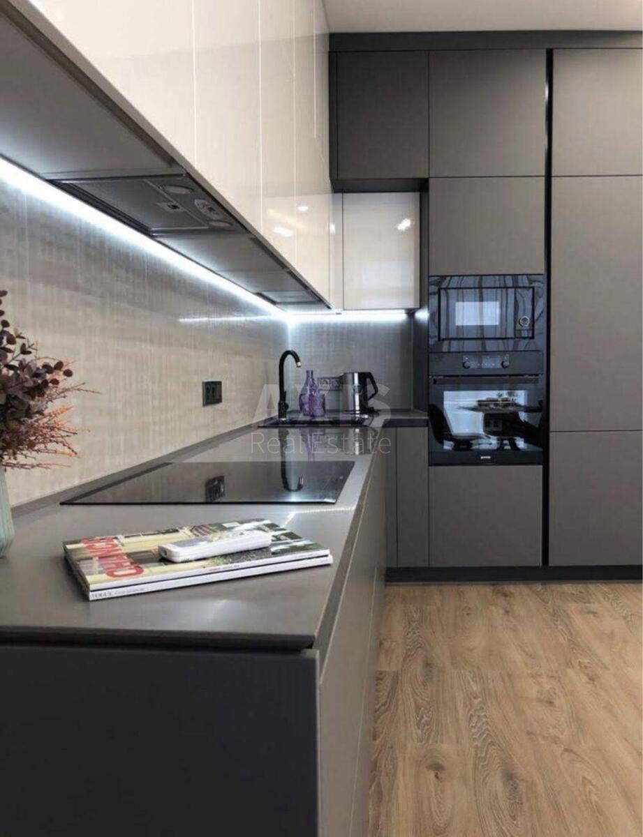 4k apartment vul. Buslivs'ka 12621502