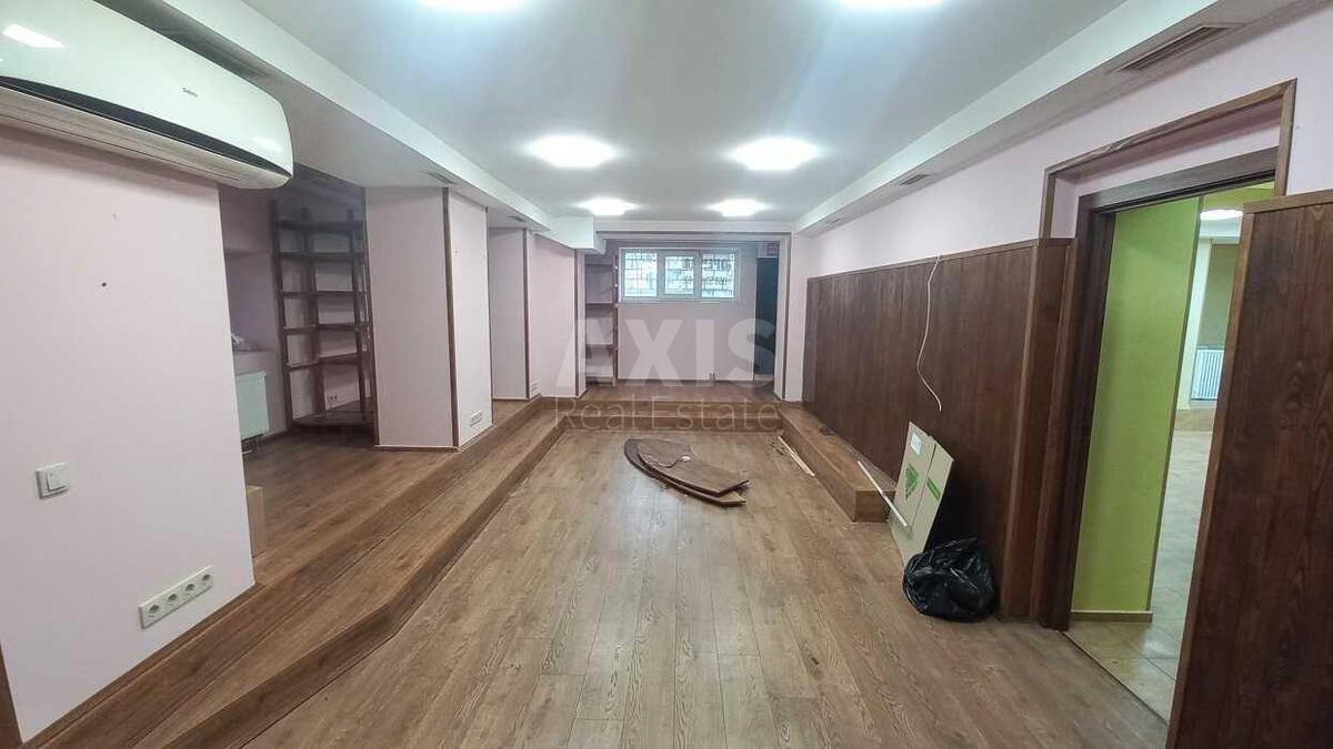 Офіс бул. Дружби Народів 16, 58м2